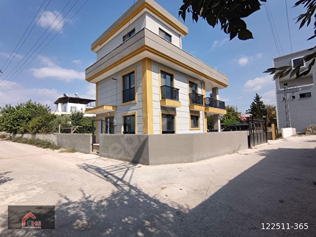 ADANA SEYHAN AKKAPI MAHALLESİNDE SIFIR SATILIK VİLLA