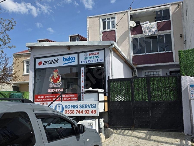 ARNAVUTKÖY TAŞOLUK MÜSTAKİL BİNA 3 KATLI