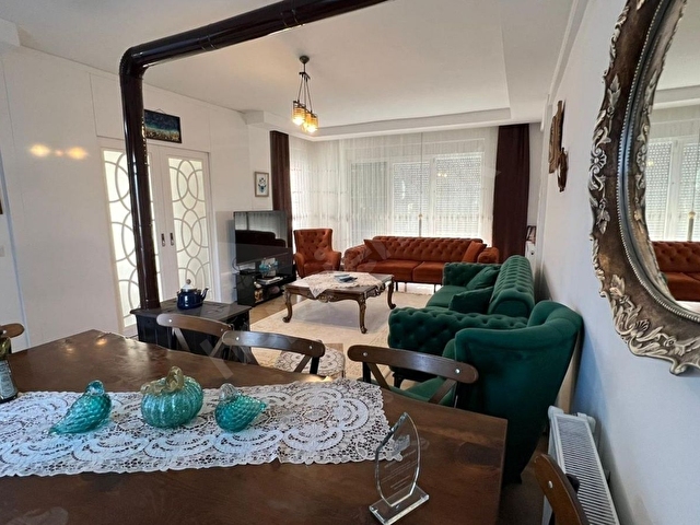 BLC KORKUTELİden SİTE İÇERİSİNDE BAHÇELİ HAVUZLU 4+1 VİLLA - Görsel 11