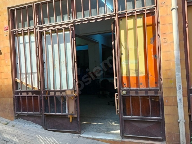 ÇELİKTEPE DE 400 M2  SATILIK DÜKKAN DEPO AKSU EMLAKTAN - Görsel 24