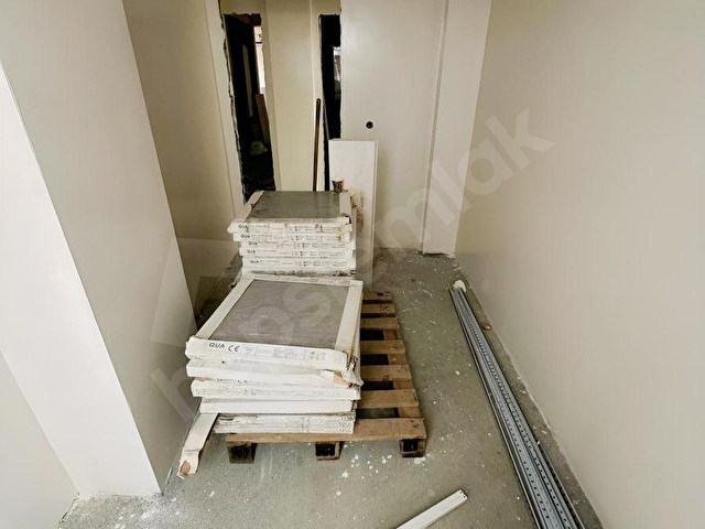MERKEZ EMLAKTAN MODERN TASARIMLI AMERİKAN MUTFAKLI 2+1 DAİRE - Görsel 14
