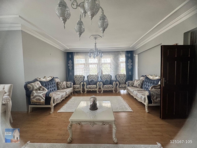 TEKİN EMLAKTAN ATAŞEHİRDE FIRSAT 4+1 DAİRE