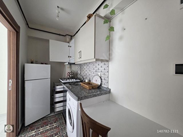 ÜSTÜNELDEN GÖRÜKLEDE CADDEYE YAKIN YENİ BİNADA KİRALIK DAİRE - Görsel 8