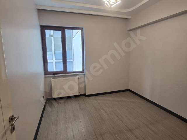 ICONICDEN GÜZELYURT MAH. FULL YAPILI 30M2 TERASLI 2+1 DAİRE - Görsel 7