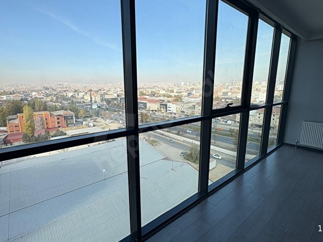 NEK TOWER PLAZADA KIRALIK TERAS BALKON EN GENIŞ DAIRE 1+1 - Görsel 3