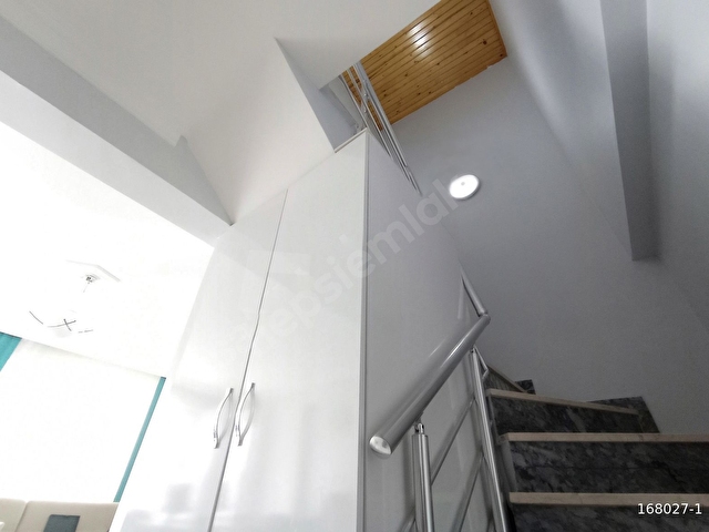 BURSA GÖRÜKLEDE YATIRIMLIK MASRAFSIZ TEMİZ SATILIK DUBLEKS DAİRE - Görsel 4