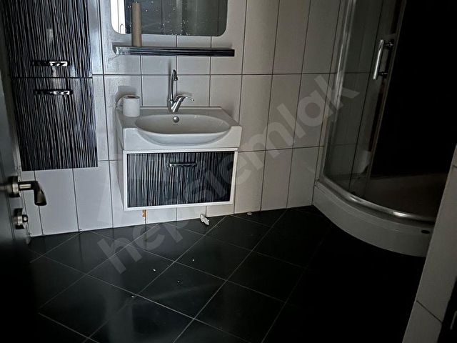 ZİRVE PARK SİTESİNDE DUBLEX TERASLI 6+1 DAİRE - Görsel 15