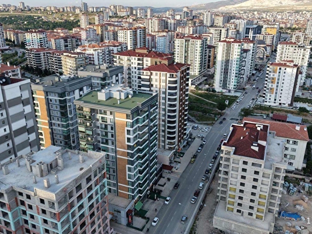 YAĞMUR EMLAKTAN BOR YOLU BULVAR 51DE 4+1 SATILIK LÜKS DAİRE - Görsel 5