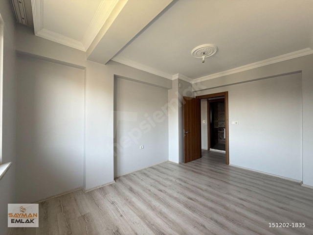 SAYMANDAN SPORKENTTE MERKEZİ KONUMDA KİRALIK 2+1 100 m² DAİRE - Görsel 19