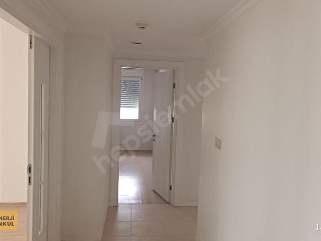 Yelken Parkta Deniz Manzaralı Kiralık 3+1 Lüks Daire - Görsel 10
