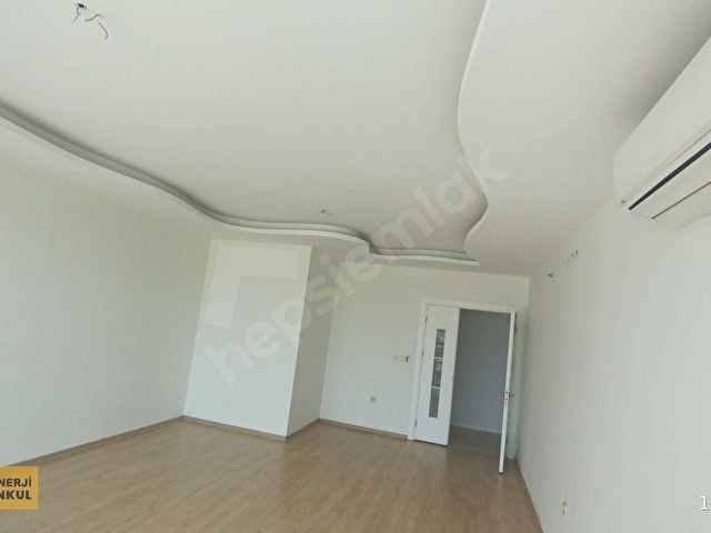Yelken Parkta Deniz Manzaralı Kiralık 3+1 Lüks Daire - Görsel 13