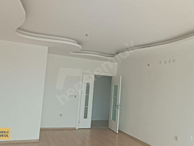 Yelken Parkta Deniz Manzaralı Kiralık 3+1 Lüks Daire - Görsel 15