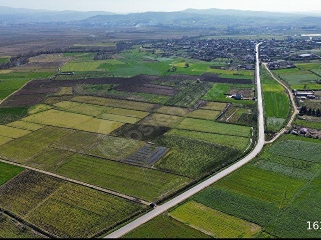BİGA GÜLEÇ KÖYDE SATILIK 5.823 M² TARLA - Görsel 10