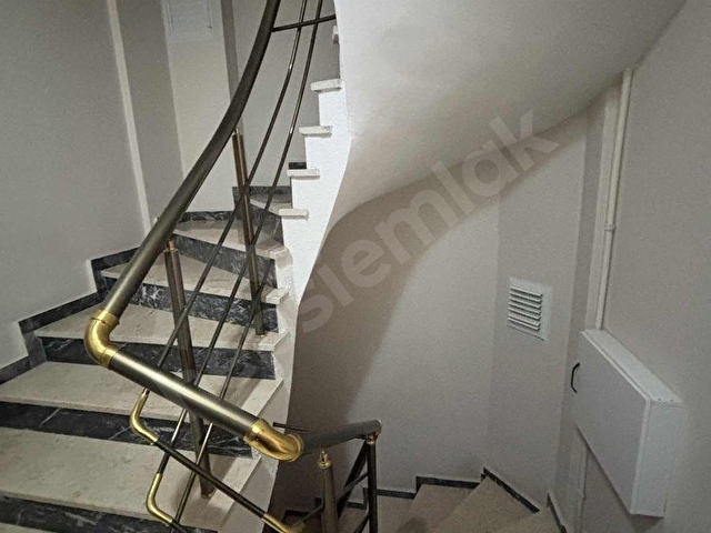 SULTANBEYLİ MEHMET AKİF ERSOY MH. SATILIK ULTRA LÜXS DAİRE - Görsel 8