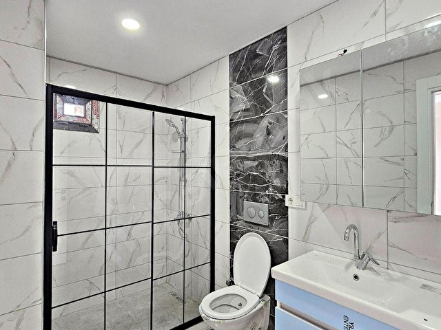 BAŞİSKELE KARŞIYAKA MAHDE SATILIK   LÜKS 1+1 EŞYALI/EŞYASIZ DAİRE/OFİSLER - Görsel 14