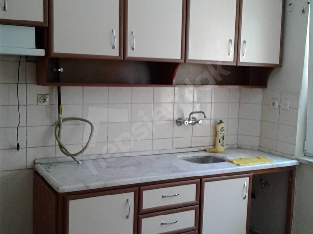H.BASRİ ÇANTAY MAHALLESİNDE KİRALIK DOĞAL GAZLI 2+1 DAİRE