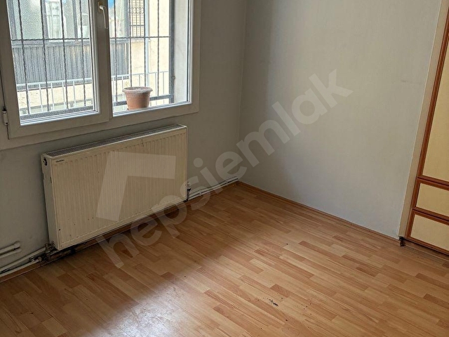 BORNOVA BÜYÜkPARK YANI ÜÇ ODA SALON DOĞALGAZLI SÜPER KONUMLU - Görsel 9