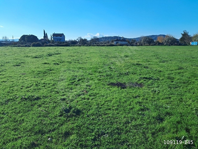 BAYINDIR ARIKBAŞINDA 2180 M2 ARSA  SATILIKTIR.