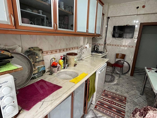 Kurtuluş Mahallesi’nde satılık 3 + 1 orta kat daire