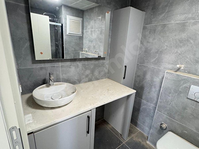 Altıntaşta 30luk Yolda Cephe Katta 1+1 Kiralık Daire - Görsel 12
