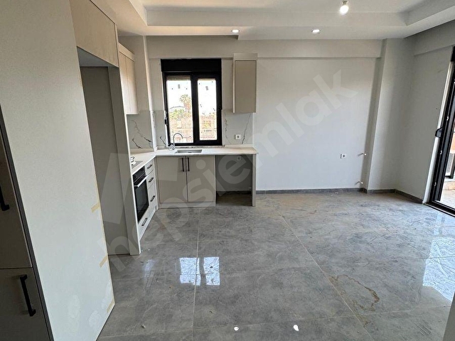 Altıntaşta 30luk Yolda Cephe Katta 1+1 Kiralık Daire - Görsel 5