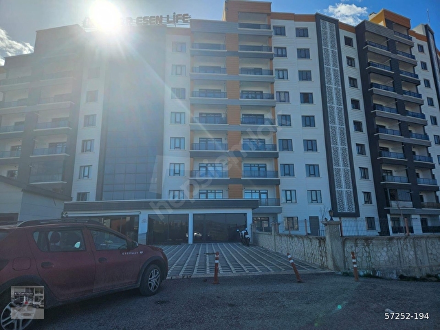 SİTEDE EŞYALI 1+1 GÜVENLİKLİ KİRALIK DAİRE