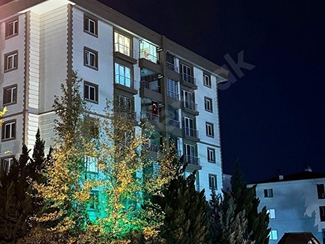 HAMİDİYE KONUTLARINDA KAPALI OTOPARKLI 4+1 KOMBİLİ SATILIK DAİRE - Görsel 5