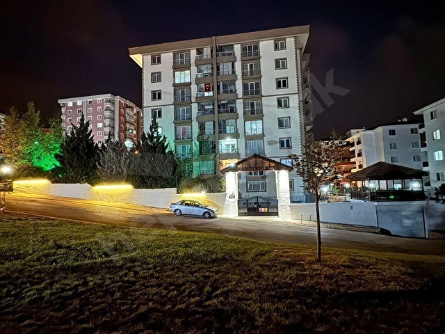HAMİDİYE KONUTLARINDA KAPALI OTOPARKLI 4+1 KOMBİLİ SATILIK DAİRE - Görsel 10