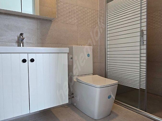 EvRE Emlaktan Küçükköyde Kiralık 2+1 Daire 3 Banyo & Wc - Görsel 9