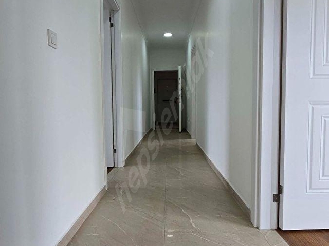EvRE Emlaktan Küçükköyde Kiralık 2+1 Daire 3 Banyo & Wc - Görsel 7