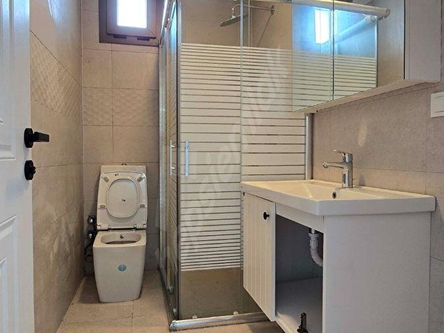 EvRE Emlaktan Küçükköyde Kiralık 2+1 Daire 3 Banyo & Wc - Görsel 5