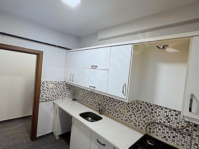 UYARAN 79 GAYRİMENKULDEN TOSYALI MH KLİMALI KOMBİLİ 1+1 OFİS - Görsel 9