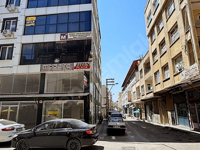 UYARAN 79 GAYRİMENKULDEN TOSYALI MH KLİMALI KOMBİLİ 1+1 OFİS - Görsel 15