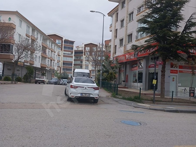 ÇKC GRUPDAN ŞEHİTLER CADDESİ ÜZERİ ASANSÖRLÜ 3+1 KATTA ACİL - Görsel 4