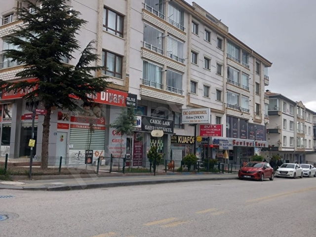 ÇKC GRUPDAN ŞEHİTLER CADDESİ ÜZERİ ASANSÖRLÜ 3+1 KATTA ACİL - Görsel 6