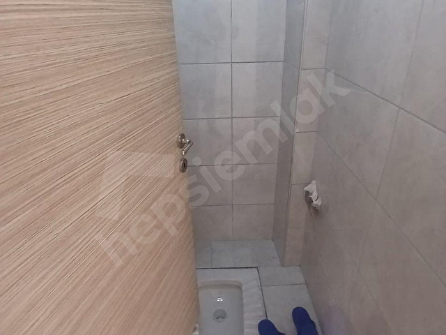 GÖKÇEBEYDEN ŞAHİNTEPEDE ASANSÖRLÜ 3+1 ARAKAT ÖNCEPHE 140m2 ÇİFT CAM BALKONLU!!! - Görsel 28