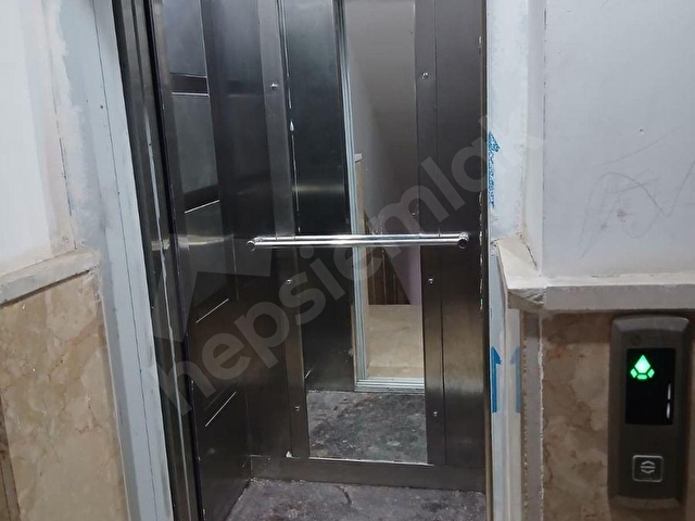 GÖKÇEBEYDEN ŞAHİNTEPEDE ASANSÖRLÜ 3+1 ARAKAT ÖNCEPHE 140m2 ÇİFT CAM BALKONLU!!! - Görsel 7
