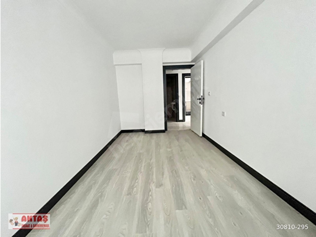 HEMEN TAŞIN!!! HOCALI CADDE YAKINI SIFIR İSKANLI GÜNEY ÖN CEPHE ARA KAT ASANSÖRLÜ 3+1 - Görsel 24