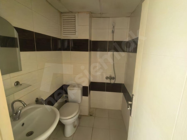 ŞİRİNTEPEDE MERKEZİ KONUMDA, KULLANIŞLI KİRALIK 1+1 DAİRE! - Görsel 3