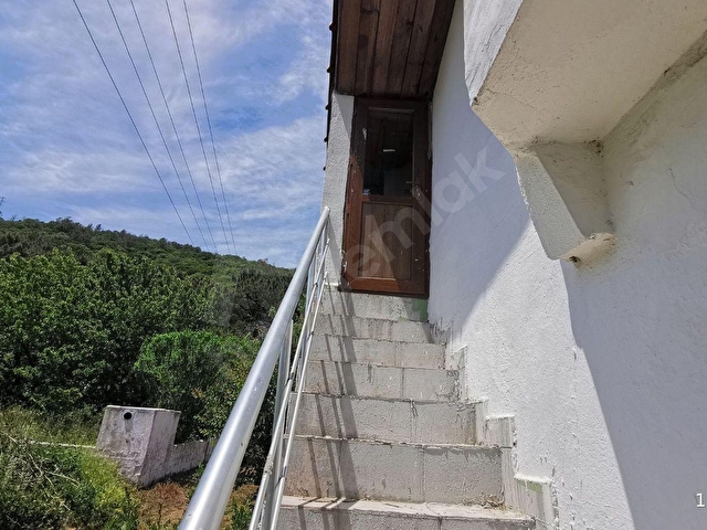 ÇANAKKALE LAPSEKİ KİRAZLIDERE KOYUNDA SATILIK YAZLIK - Görsel 23