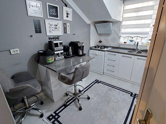«KAÇMAZ» DAN GOP MERKEZ MAHDA ÇOK ÖZEL TASARIMLI 2+1 85m2 B.KAT 30m2 ÖZEL BAHÇELİ SATILIK DAİRE - Görsel 26