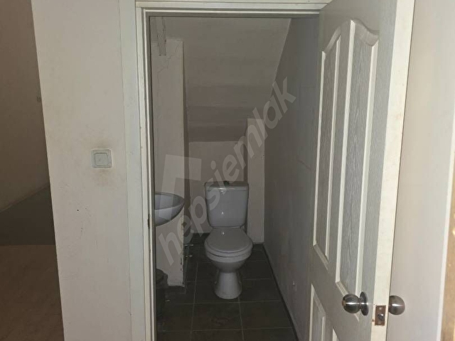 Tophanede Kiralık 55m² Yüksek Tavanli Depo/Dükkar - Görsel 8
