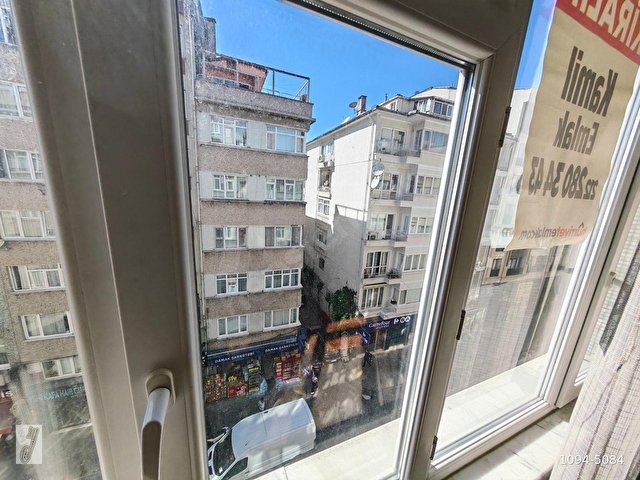 KURTULUŞ CADDESİ ÜZERİNDE 2+1 90 M2 KİRALIK DAİRE - Görsel 8