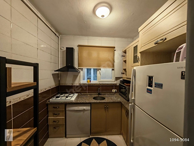 KURTULUŞ CADDESİ ÜZERİNDE 2+1 90 M2 KİRALIK DAİRE - Görsel 18