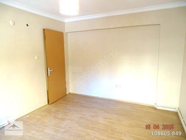 MENEMEN EGEKENT2 MERKEZDE FUL TADİLATLI 3+1 140M2 DOĞALGAZLI KLİMALI - Görsel 14