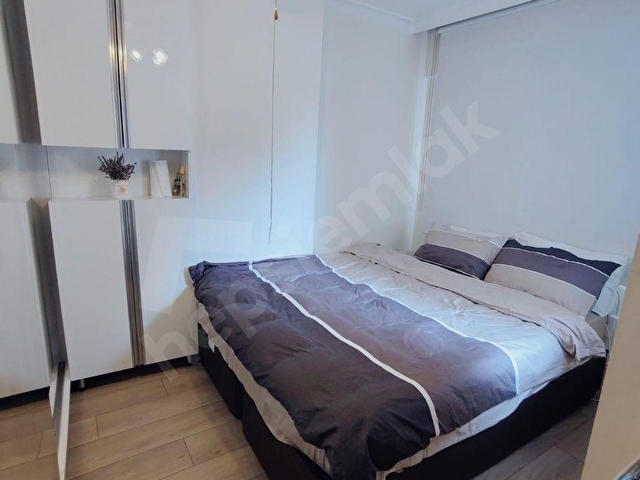 Karşıyaka Girne Bulvarı Üzerinde Full Eşyalı Kiralık 1+1 Daire - Görsel 3