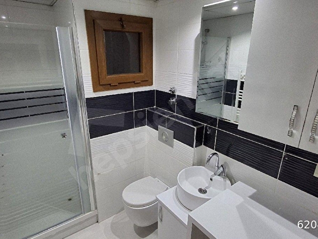 Karşıyaka İlçe Emniyet Md. Yakını Asansörlü D.gazlı Otoparklı 2+1 Bakımlı Ara Kat Daire - Görsel 28
