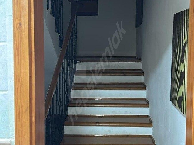 ÇEŞME ILDIR MAHALLESİNDE MOBİLYALI 2 KATLI  KİRALIK VİLLA - Görsel 13