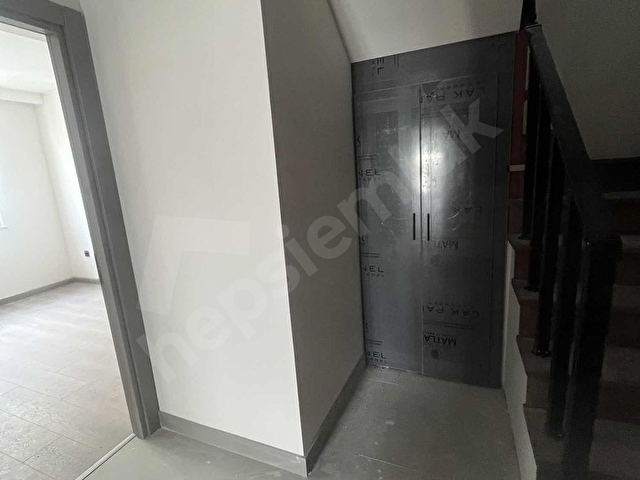 Bostancıda 3+2 Dubleks | 160 m² Net | Çift Girişli - Görsel 11