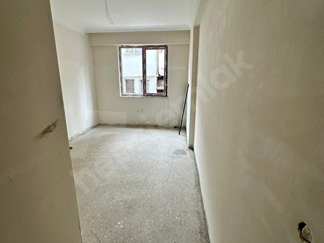 SATILIK 3x1 GİRİŞ KATTA  EBEVNY BANYOLU SATILIK DAİRE - Görsel 15